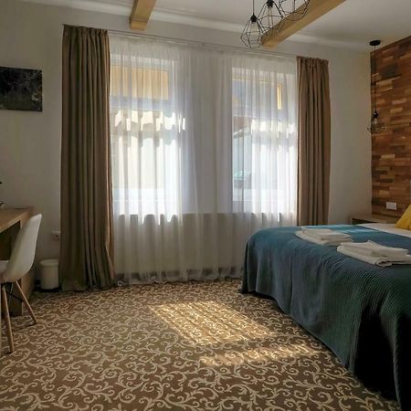 Residence Rooms Bucovina Câmpulung Moldovenesc Dış mekan fotoğraf