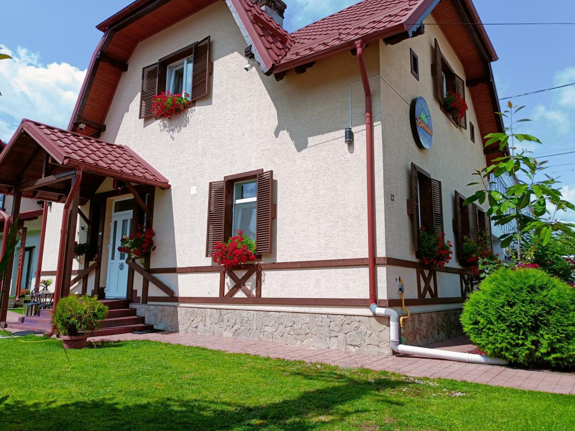 Residence Rooms Bucovina Câmpulung Moldovenesc Dış mekan fotoğraf