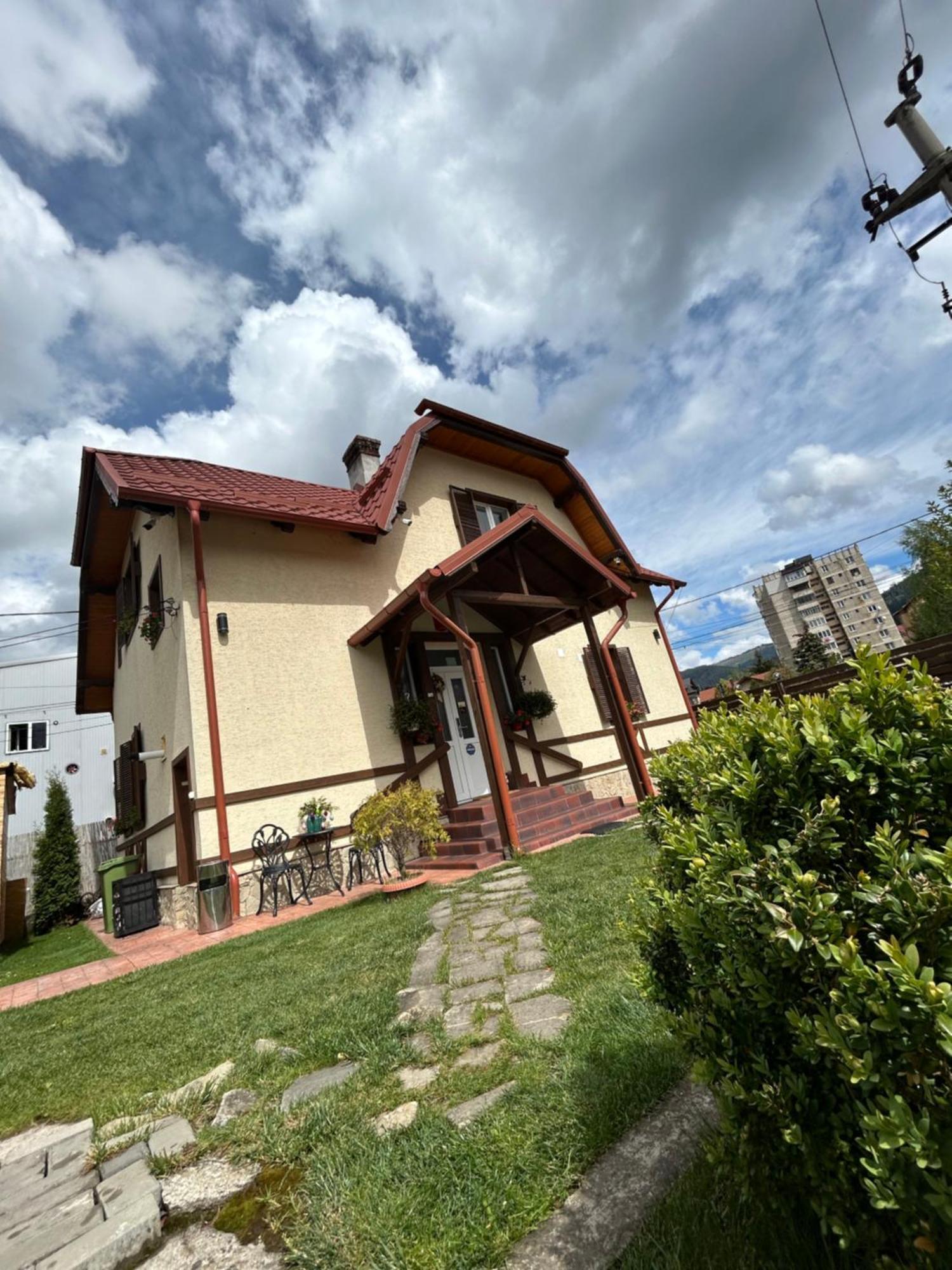 Residence Rooms Bucovina Câmpulung Moldovenesc Dış mekan fotoğraf